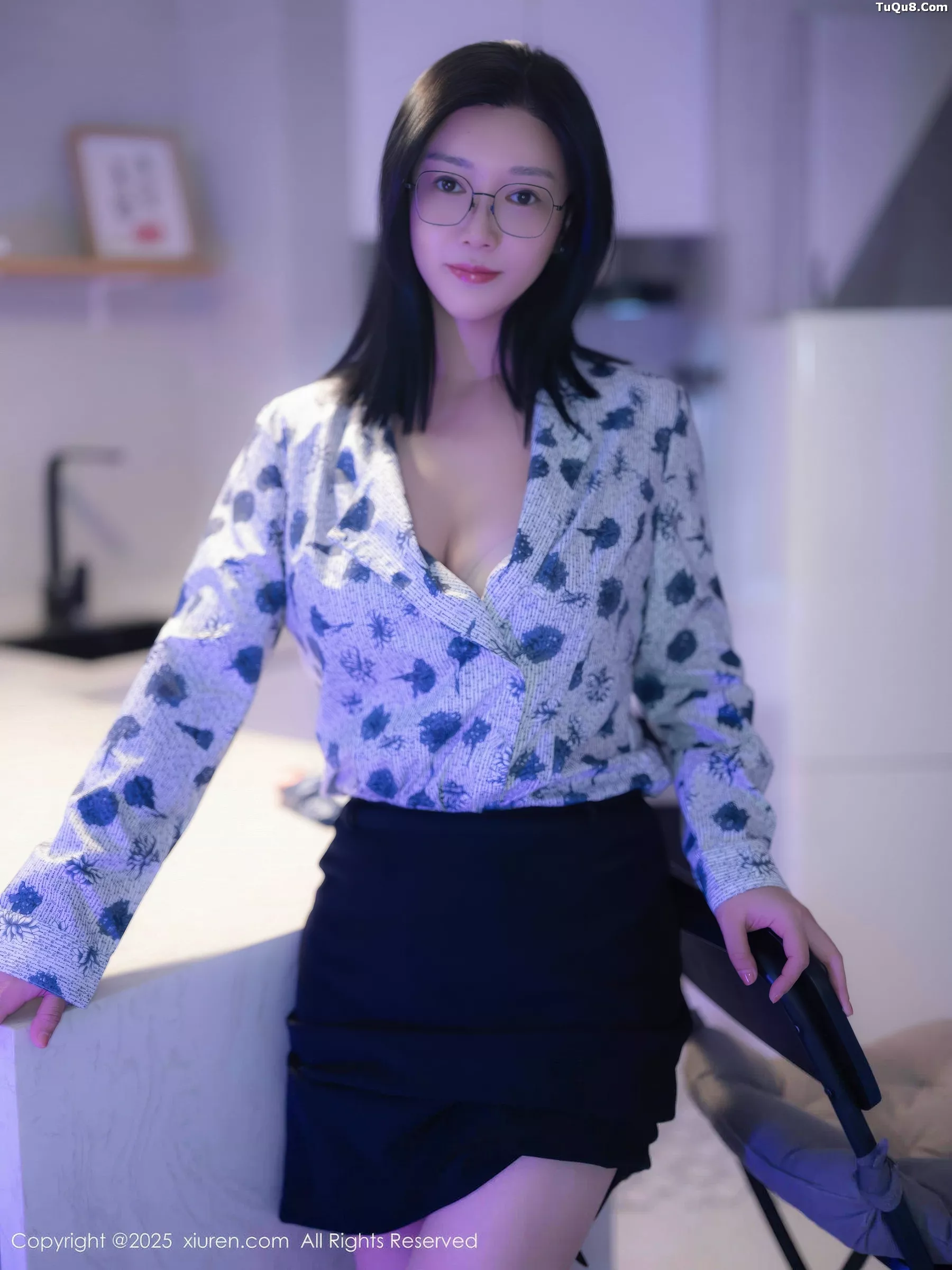 秀人集.com_[XiuRen秀人网]No.10866_模特雅茹老师性感深色OL服饰露肉色内衣秀柔美身姿诱惑写真61P