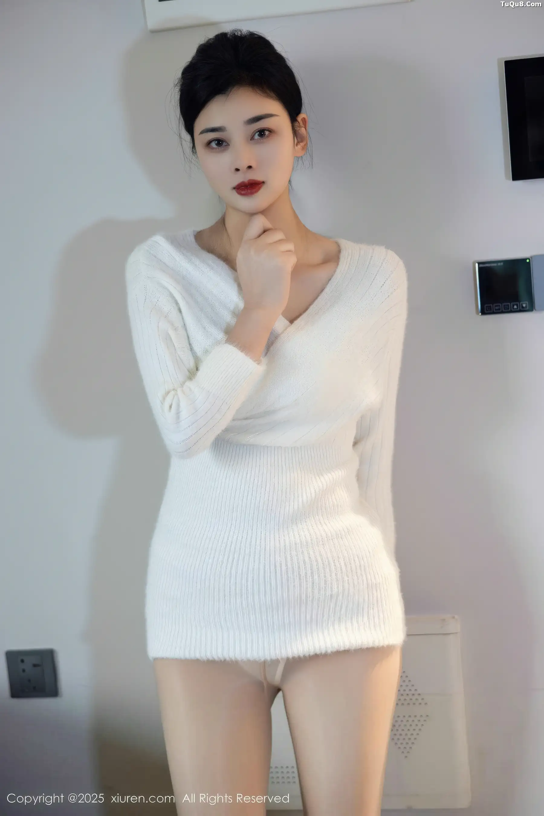 秀人集.com_[XiuRen秀人网]No.10986_模特徐清妍性感白色毛衣露黑色内衣配超薄肉丝秀曼妙身姿诱惑写真86P