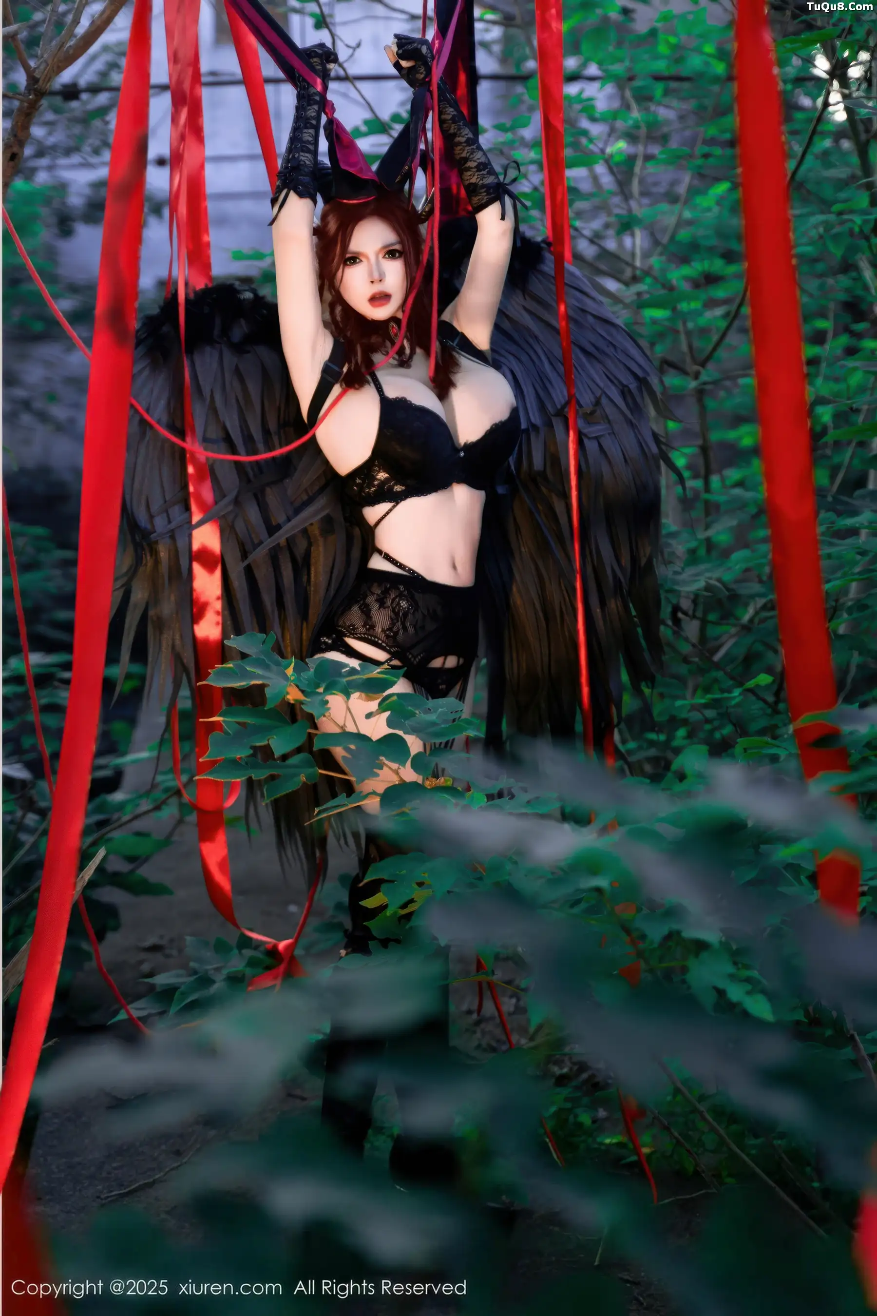 秀人集.com_[XiuRen秀人网]No.10994_模特伊丽莎有点白性感黑色蕾丝内衣配黑丝吊袜秀惹火身材诱惑写真66P