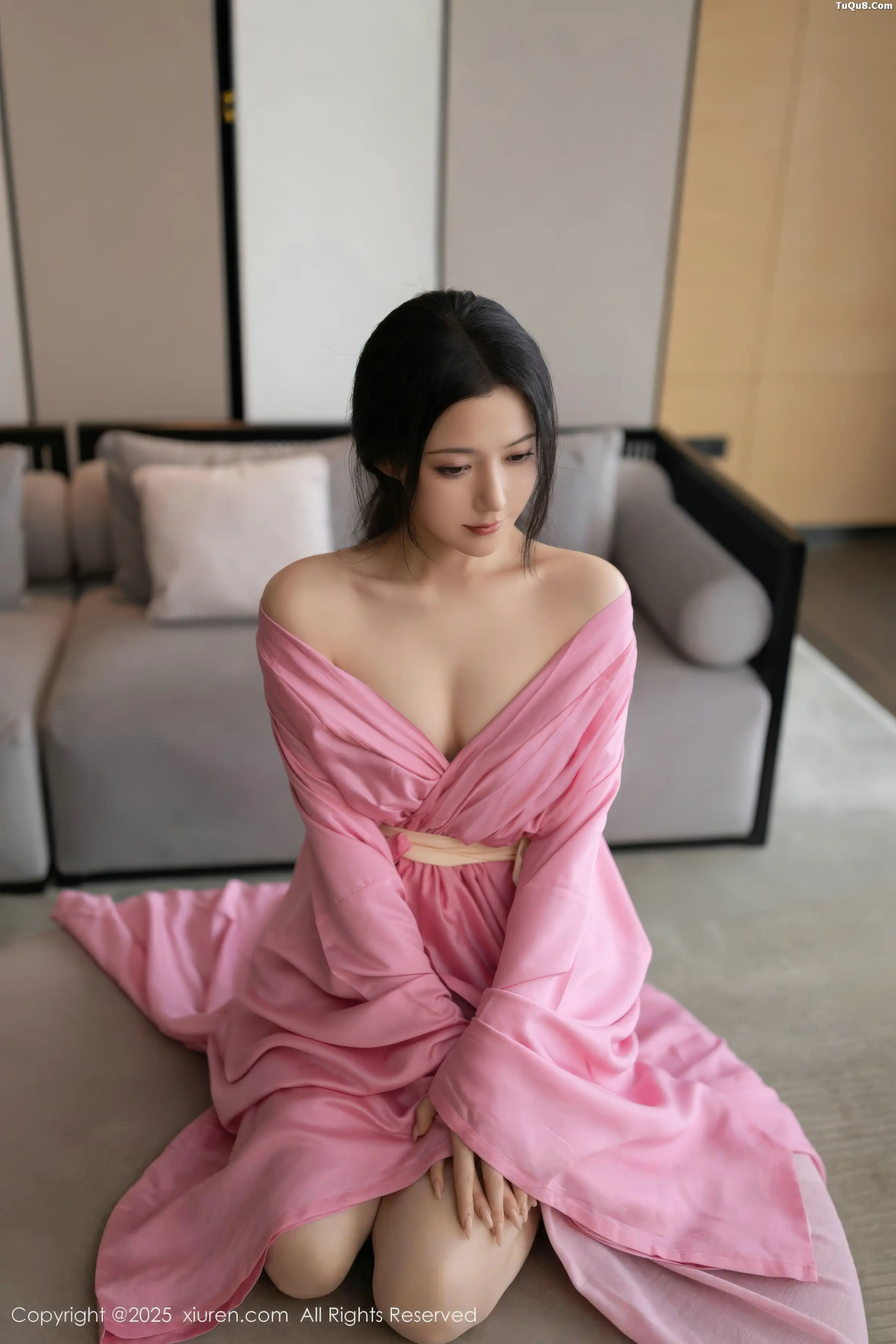 秀人集.com_[XiuRen秀人网]No.11049_模特鱼子酱Fish性感粉色月影纱配超薄肉丝秀曼妙身姿诱惑写真82P