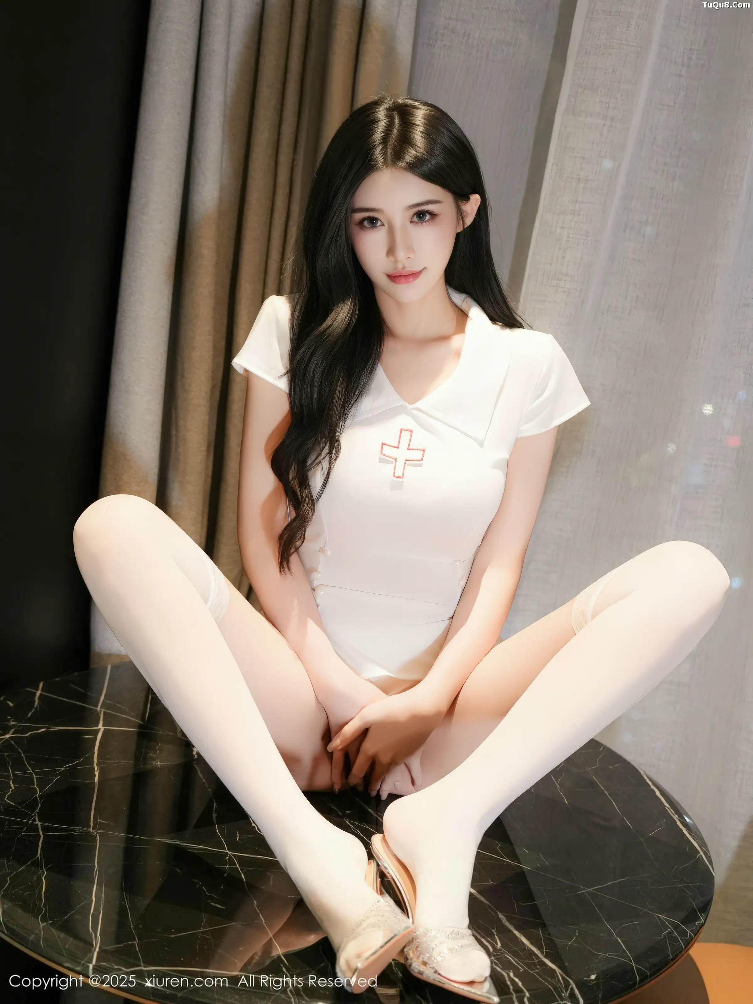 秀人集.com_[XiuRen秀人网]No.11055_模特shelly诗莉吖性感白色护士制服配白丝袜秀曼妙身姿诱惑写真75P