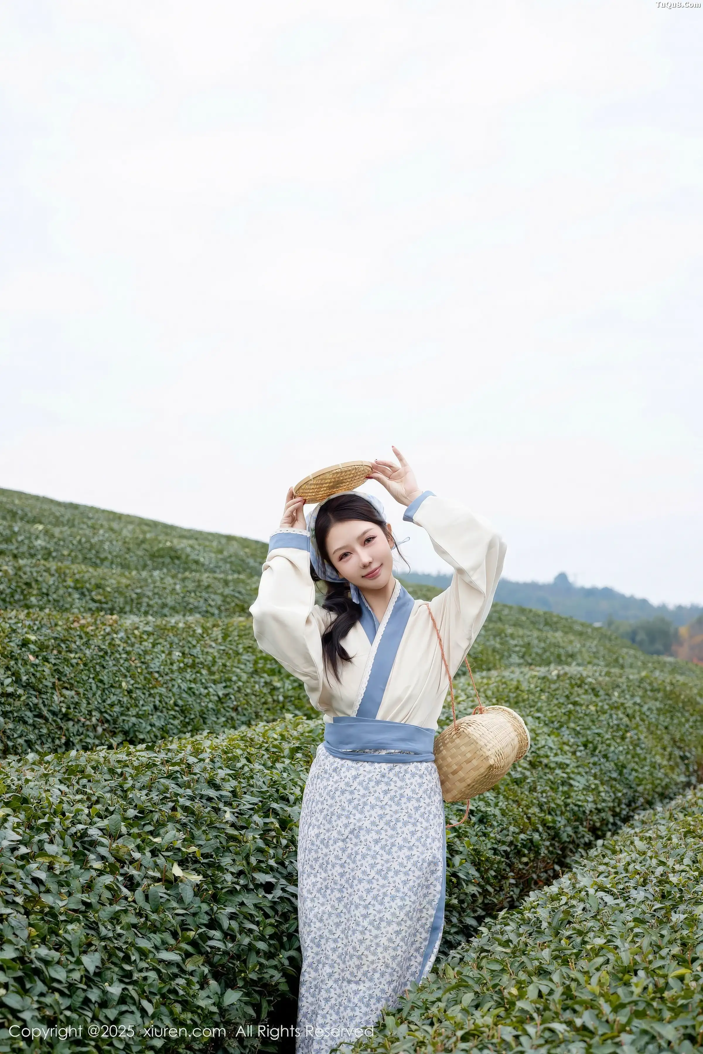 秀人集.com_[XiuRen秀人网]No.11098_模特尹甜甜户外采茶姑娘装扮性感长裙秀翘臀美腿迷人诱惑写真61P