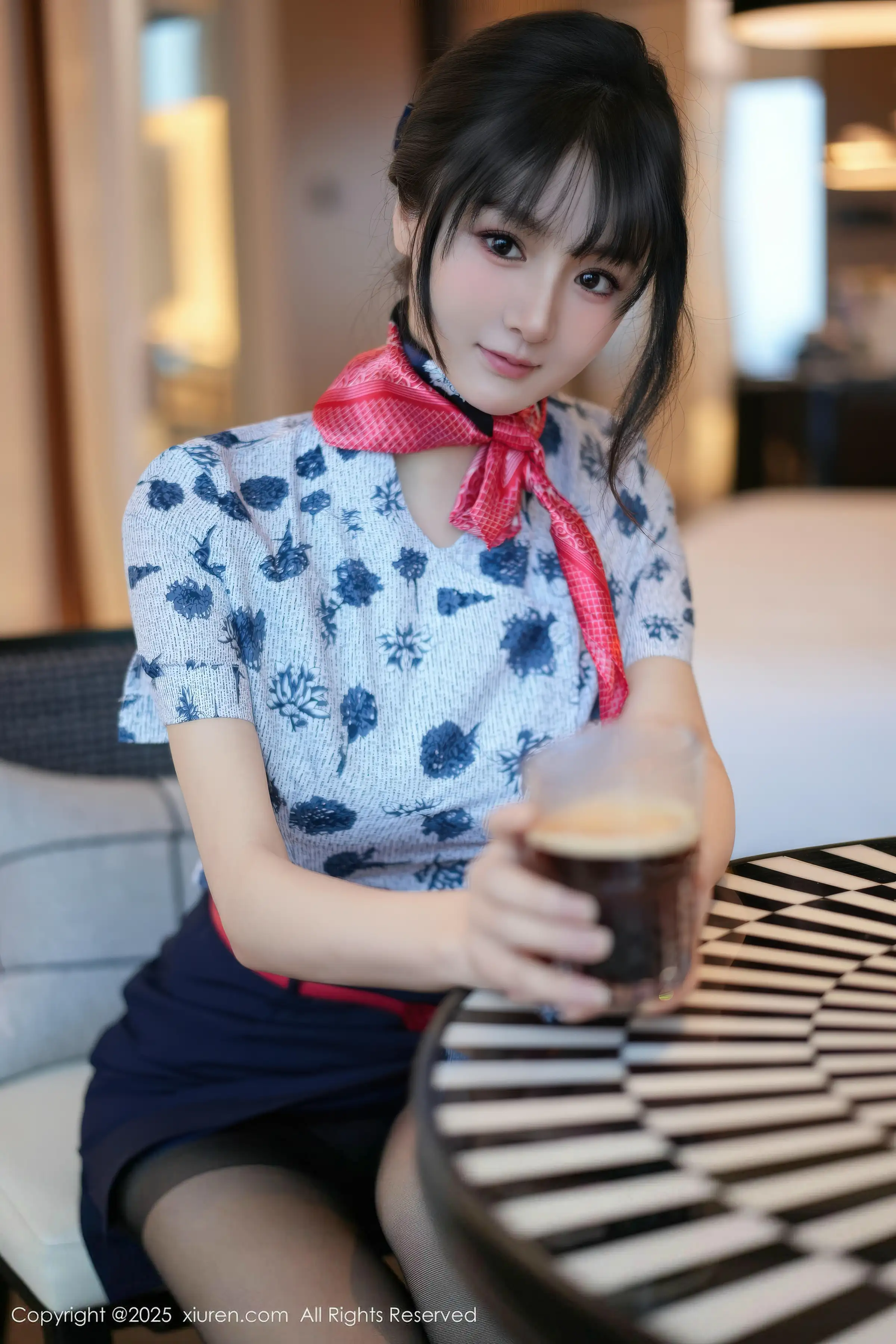 秀人集.com_[XiuRen秀人网]No.11115_模特沈南汐RuRu性感空姐制服露灰色内衣秀凹凸身材诱惑写真80P